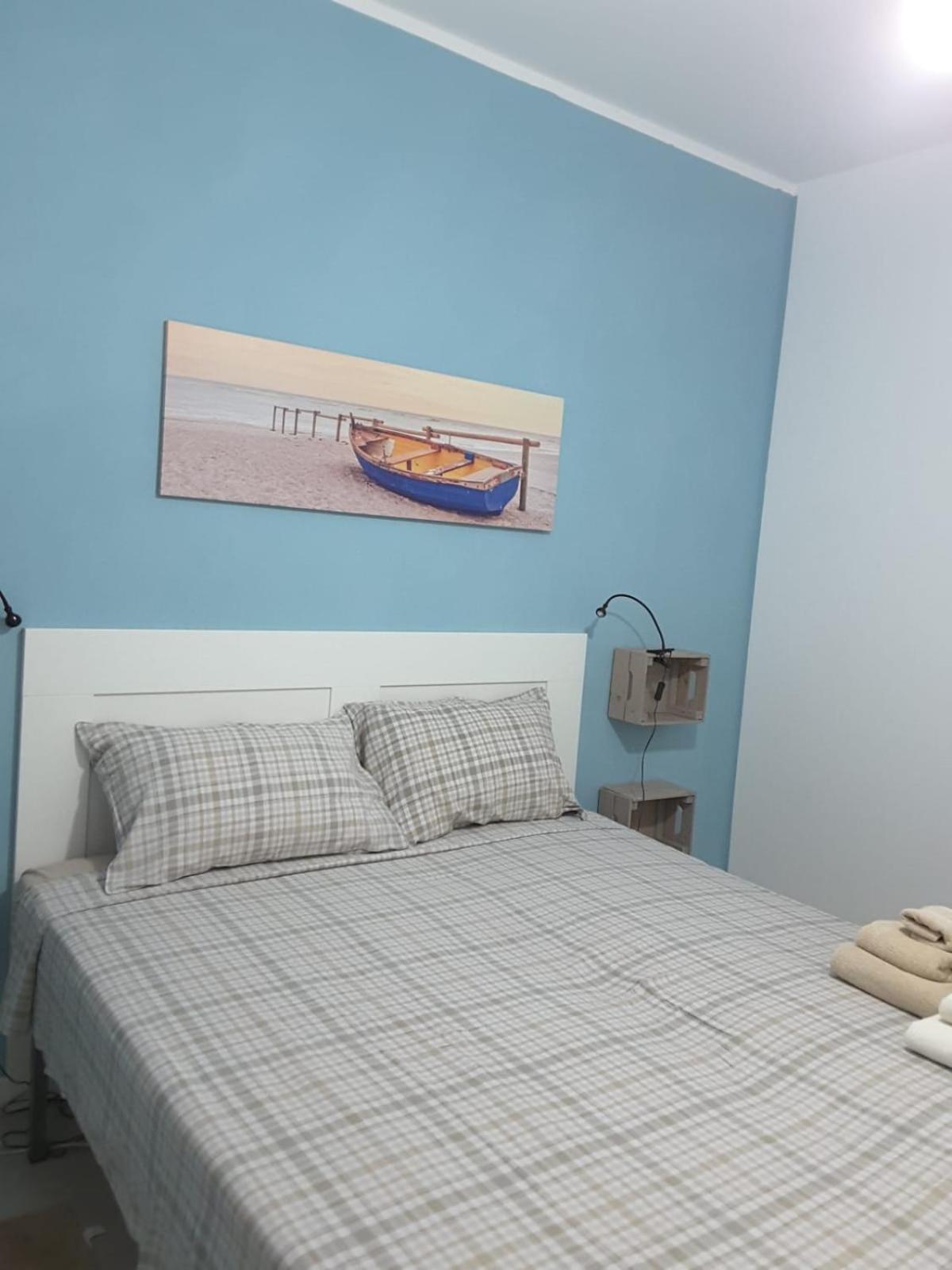 Lucrece Holiday Apartment Турин Екстер'єр фото