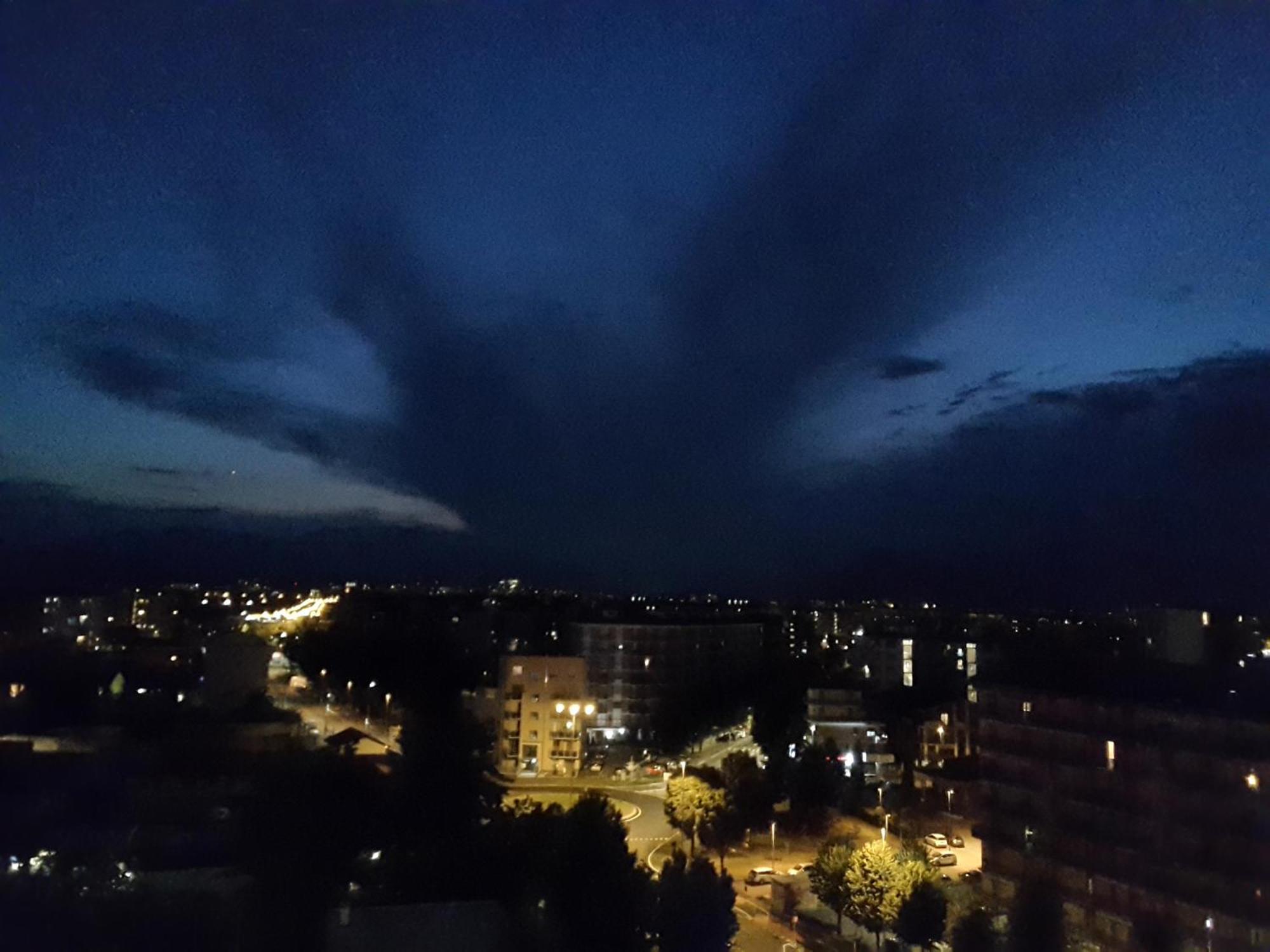 Lucrece Holiday Apartment Турин Екстер'єр фото
